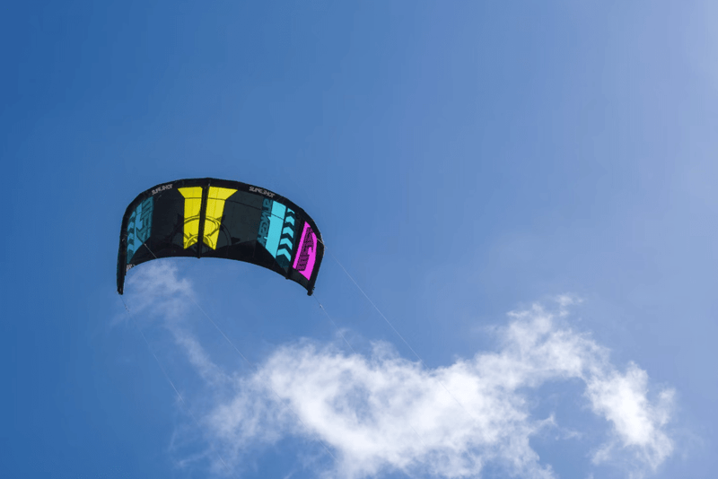 how hard is kitesurfing for beginners?