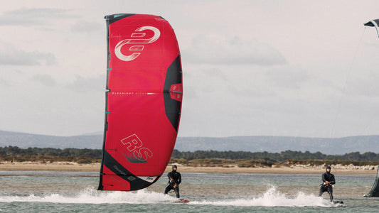 What To Expect In Your First Kiteboarding Lesson